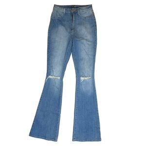 Fashionnova Flare jeans